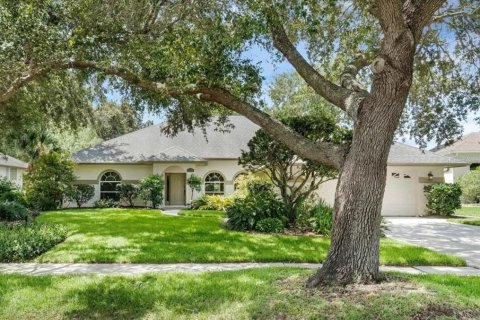 House in Orlando, Florida 3 bedrooms, 234.3 sq.m. № 1894320 - photo 1