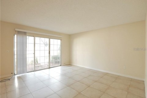 Adosado en alquiler en Orlando, Florida, 2 dormitorios, 127.83 m2 № 1858431 - foto 5