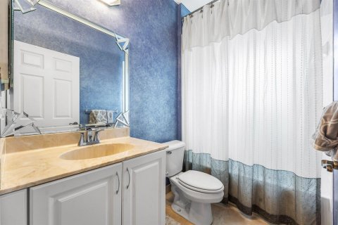 Купить виллу или дом в Лейк-Уорт, Флорида 10 комнат, 207.36м2, № 2084125 - фото 23