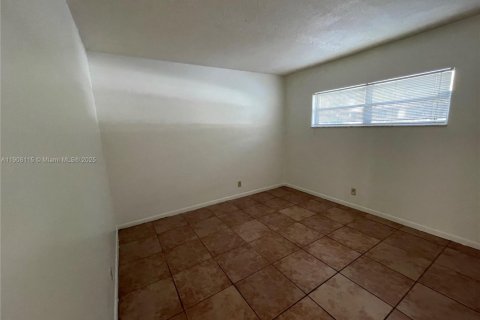 Copropriété à louer à Plantation, Floride: 2 chambres, 76.92 m2 № 1967772 - photo 25