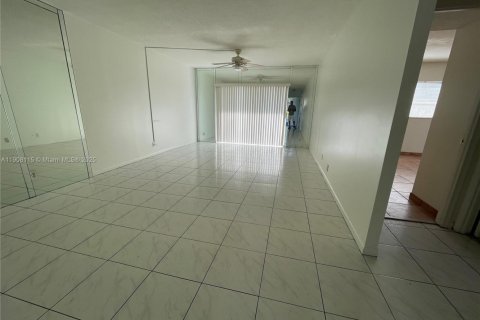 Copropriété à louer à Plantation, Floride: 2 chambres, 76.92 m2 № 1967772 - photo 20