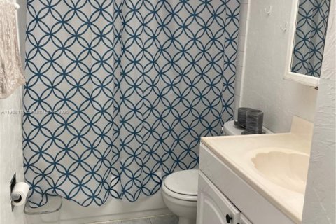 Copropriété à louer à Plantation, Floride: 2 chambres, 76.92 m2 № 1967772 - photo 14