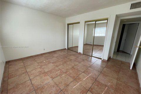 Copropriété à louer à Plantation, Floride: 2 chambres, 76.92 m2 № 1967772 - photo 22