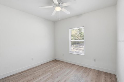 Villa ou maison à vendre à Interlachen, Floride: 3 chambres, 103.31 m2 № 2208440 - photo 15
