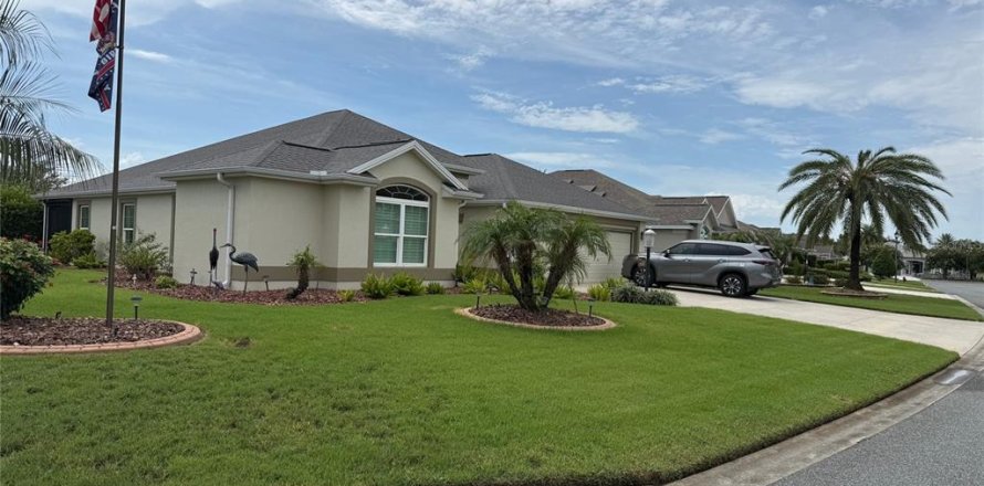 Casa en The Villages, Florida 3 dormitorios, 180.51 m2 № 2310240