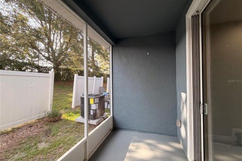 Townhouse in Ocala, Florida 2 bedrooms, 105.35 sq.m. № 2266985 - photo 14