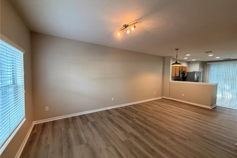 Townhouse in Ocala, Florida 2 bedrooms, 105.35 sq.m. № 2266985 - photo 5