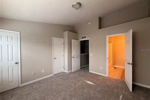Townhouse in Ocala, Florida 2 bedrooms, 105.35 sq.m. № 2266985 - photo 17