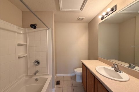 Townhouse in Ocala, Florida 2 bedrooms, 105.35 sq.m. № 2266985 - photo 23