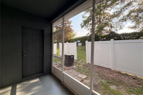 Townhouse in Ocala, Florida 2 bedrooms, 105.35 sq.m. № 2266985 - photo 13