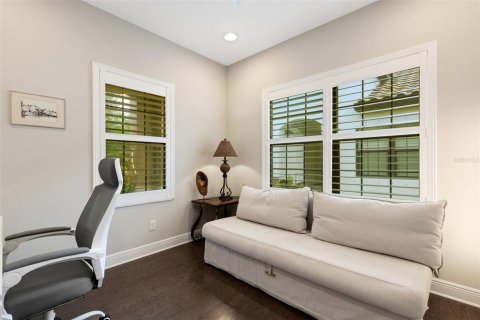 House in Sarasota, Florida 2 bedrooms, 141.58 sq.m. № 1851779 - photo 8