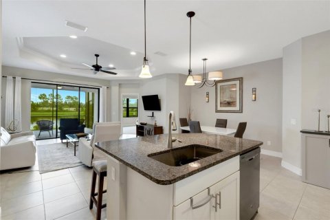 House in Sarasota, Florida 2 bedrooms, 141.58 sq.m. № 1851779 - photo 17