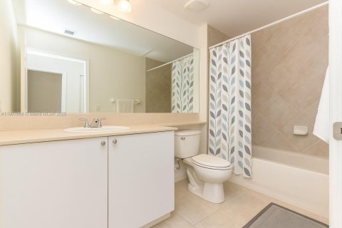 Condo in Boca Raton, Florida, 1 bedroom № 2082073 - photo 9