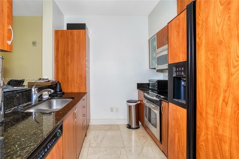Condo in Boca Raton, Florida, 1 bedroom № 2082073 - photo 3