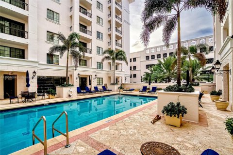 Condo in Boca Raton, Florida, 1 bedroom № 2082073 - photo 16