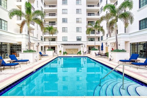 Condo in Boca Raton, Florida, 1 bedroom № 2082073 - photo 15