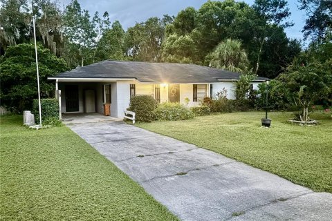 House in Mulberry, Florida 3 bedrooms, 102.84 sq.m. № 1855582 - photo 1