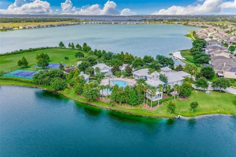 Casa en venta en Groveland, Florida, 4 dormitorios, 220.55 m2 № 2312692 - foto 7