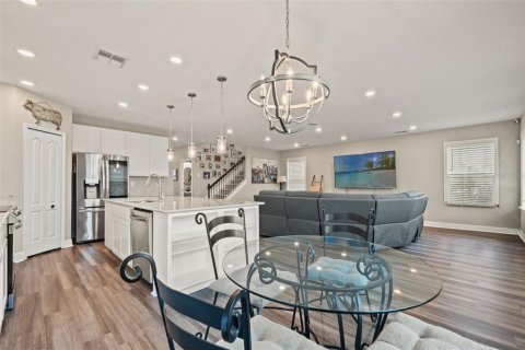 Casa en venta en Wesley Chapel, Florida, 4 dormitorios, 260.31 m2 № 1899399 - foto 15