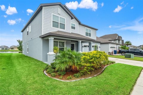 Casa en venta en Wesley Chapel, Florida, 4 dormitorios, 260.31 m2 № 1899399 - foto 6