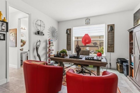 Villa ou maison à vendre à Kissimmee, Floride: 4 chambres, 319.21 m2 № 2342149 - photo 11
