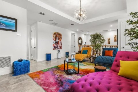 Villa ou maison à vendre à Kissimmee, Floride: 4 chambres, 319.21 m2 № 2342149 - photo 24