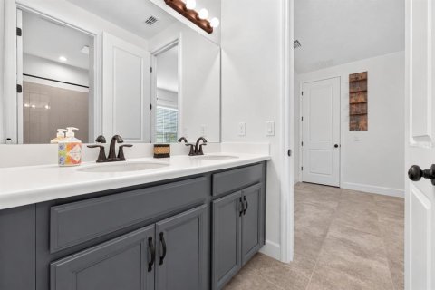 Villa ou maison à vendre à Kissimmee, Floride: 4 chambres, 319.21 m2 № 2342149 - photo 30