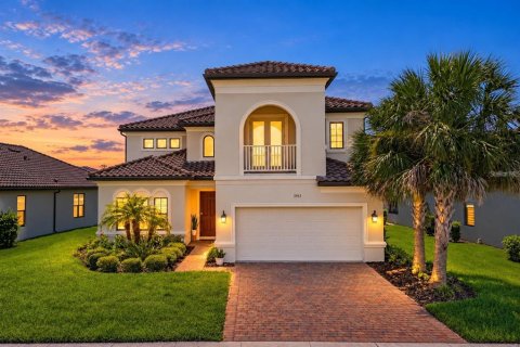 House in Kissimmee, Florida 4 bedrooms, 319.21 sq.m. № 2342149