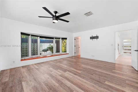 House in Fort Lauderdale, Florida 2 bedrooms, 149.94 sq.m. № 2023756 - photo 22