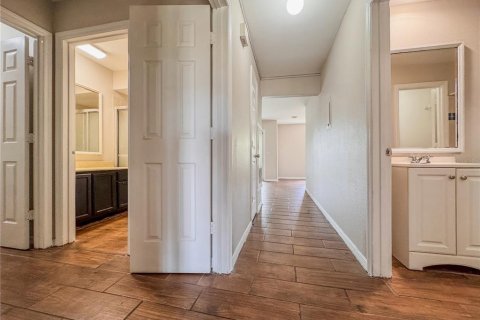 Condominio en venta en Orlando, Florida, 2 dormitorios, 108.23 m2 № 1853684 - foto 3