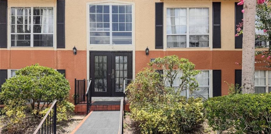 Condominio en Orlando, Florida, 2 dormitorios  № 1853684