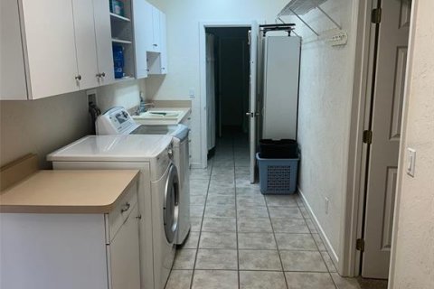 Casa en venta en Sarasota, Florida, 4 dormitorios, 216.18 m2 № 1757007 - foto 16