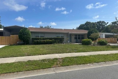 Casa en venta en Sarasota, Florida, 4 dormitorios, 216.18 m2 № 1757007 - foto 1