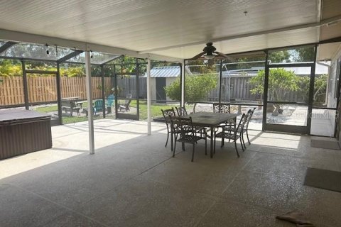Casa en venta en Sarasota, Florida, 4 dormitorios, 216.18 m2 № 1757007 - foto 5