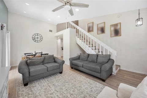 Duplex in Lakeland, Florida 2 bedrooms, 138.05 sq.m. № 1832727 - photo 3