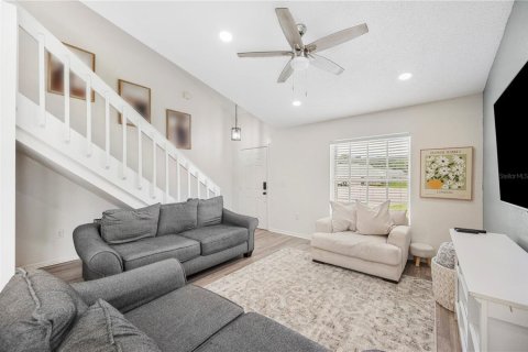 Duplex in Lakeland, Florida 2 bedrooms, 138.05 sq.m. № 1832727 - photo 4