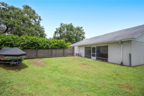 Duplex in Lakeland, Florida 2 bedrooms, 138.05 sq.m. № 1832727 - photo 25