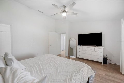 Duplex in Lakeland, Florida 2 bedrooms, 138.05 sq.m. № 1832727 - photo 13
