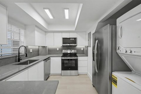 Touwnhouse à Cooper City, Floride 3 chambres, 120.96 m2 № 1995495