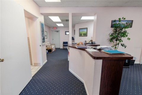 Propiedad comercial en venta en Lake Wales, Florida, 384.15 m2 № 2207898 - foto 16