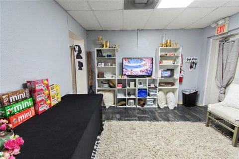 Propiedad comercial en venta en Lake Wales, Florida, 384.15 m2 № 2207898 - foto 30