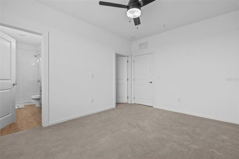 Townhouse in Nokomis, Florida 2 bedrooms, 119.29 sq.m. № 2196233 - photo 25