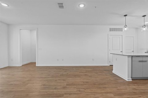 Townhouse in Nokomis, Florida 2 bedrooms, 119.29 sq.m. № 2196233 - photo 22