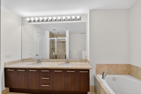 Copropriété à vendre à West Palm Beach, Floride: 2 chambres, 107.77 m2 № 2078327 - photo 27