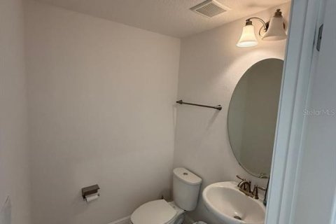 Touwnhouse à louer à Orlando, Floride: 3 chambres, 125.7 m2 № 2388953 - photo 12