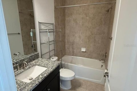 Touwnhouse à louer à Orlando, Floride: 3 chambres, 125.7 m2 № 2388953 - photo 28