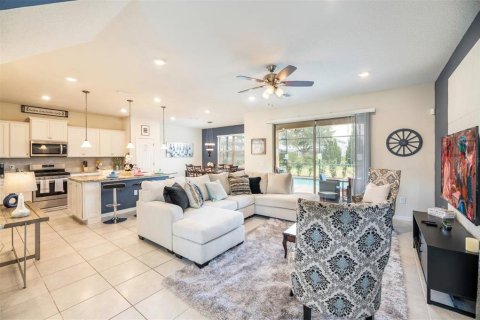 Casa en alquiler en Davenport, Florida, 5 dormitorios, 231.51 m2 № 1755335 - foto 17