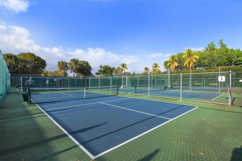 Condominio en venta en Coconut Creek, Florida, 1 dormitorio, 74.14 m2 № 2078266 - foto 30
