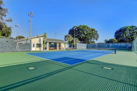 Condominio en venta en Coconut Creek, Florida, 1 dormitorio, 74.14 m2 № 2078266 - foto 29