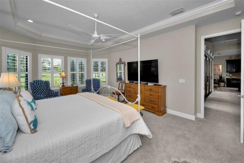 House in Palm Harbor, Florida 3 bedrooms, 241.82 sq.m. № 1857862 - photo 23